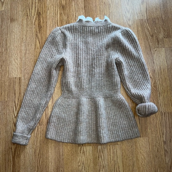 Sweater - Picture 4 of 4